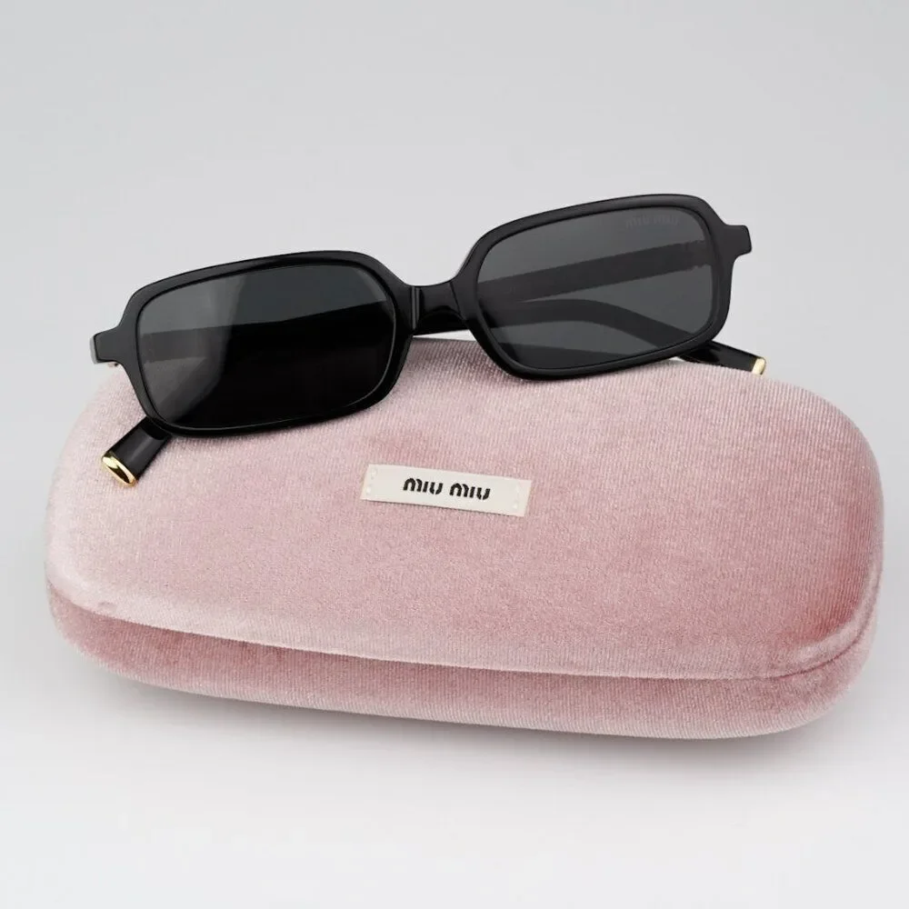 NEW Miu Miu MU11ZSF 16K5S0 Black Dark Grey Rectangle Unisex Sunglasses